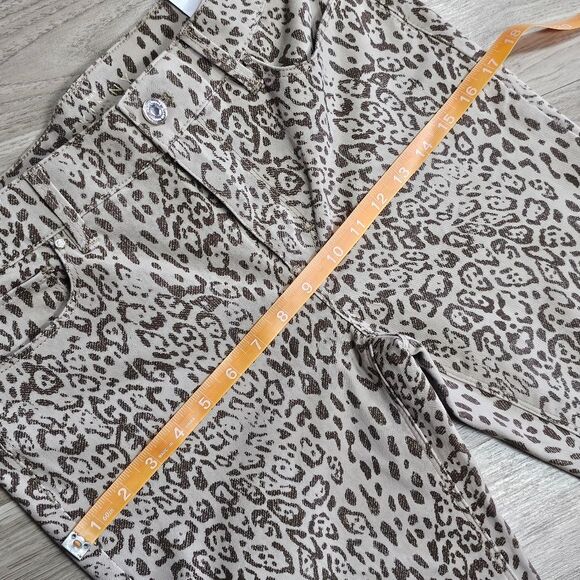 WHITE HOUSE BLACK MARKET The Skinny Crop Jeans Size 4P Beige Brown Animal Print - Picture 3 of 10